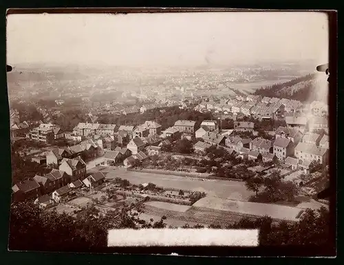 Fotografie Brück & Sohn Meissen, Ansicht Thale, Blick auf die Stadt mit Wohnhäusern