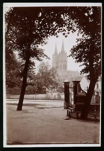 Fotografie Brück & Sohn Meissen, Ansicht Oschatz, Partie an der Oberen Promenade mit Blick zur Kirche