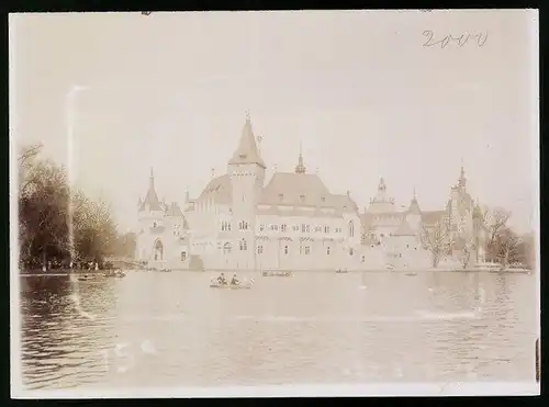 Fotografie Brück & Sohn Meissen, Ansicht Budapest, Blick nach dem Landwirtschaftliches Museum