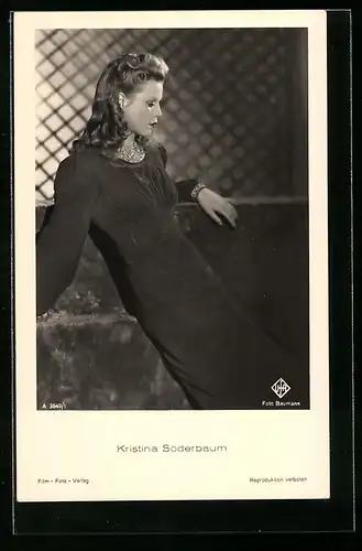 AK Schauspielerin Kristina Söderbaum im Abendkleid