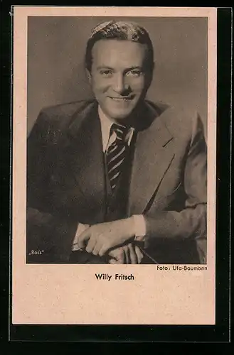 AK Schauspieler Willy Fritsch lächelnd im Anzug