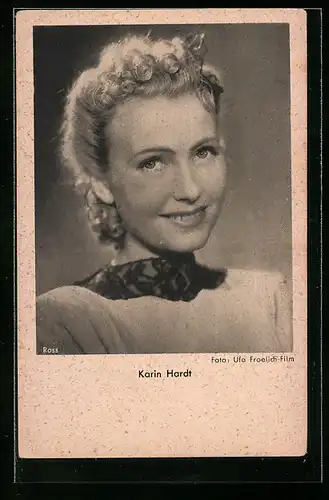 AK Schauspielerin Karin Hardt freundlich lächelnd
