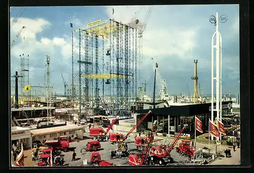 AK Hannover, Gerüst und Baukräne auf dem Messegelände