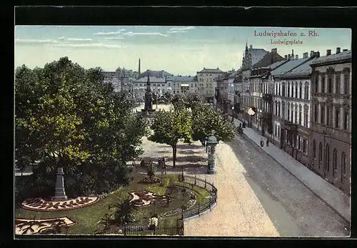 AK Ludwigshafen a. Rh., Ludwigsplatz mit Denkmal