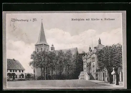 AK Wittenburg i. M., Marktplatz mit Kirche und Rathaus