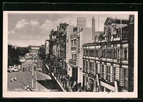 AK Hamburg-St. Pauli, Spielbudenplatz mit Passanten