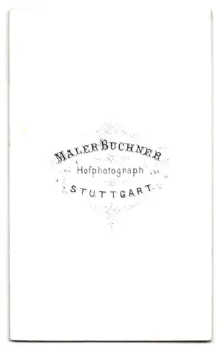 Fotografie Maler Buchner, Stuttgart, Portrait brünette Schönheit mit Flechtdutt
