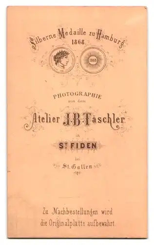 Fotografie J. B. Täschler, St. Fiden, Portrait charmanter Mann mit Schnurrbart im Jackett