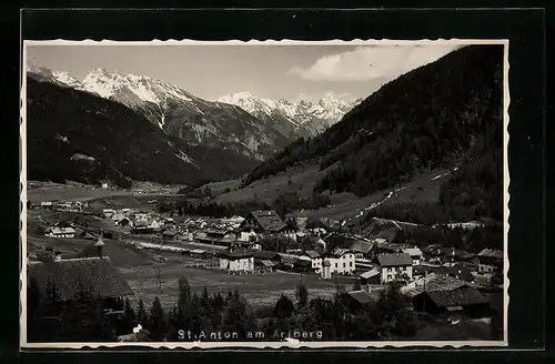 AK St. Anton am Arlberg, Ortsansicht mit Umgebung