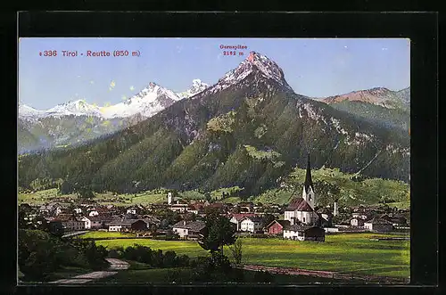 AK Reutte, Ortspanorama mit Gernspitze