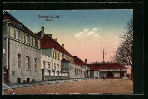 AK Sommerfeld, Strassenpartie am Bahnhof