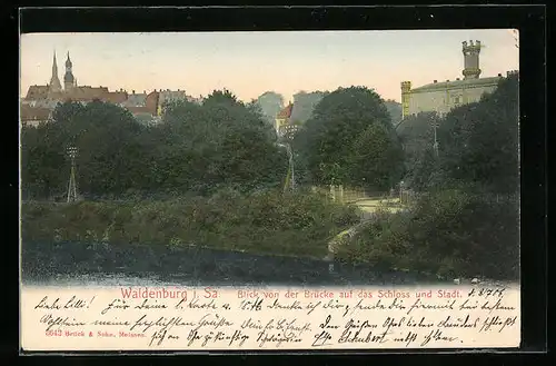 AK Waldenburg i. Sa., Blick von der Brücke auf das Schloss und Stadt