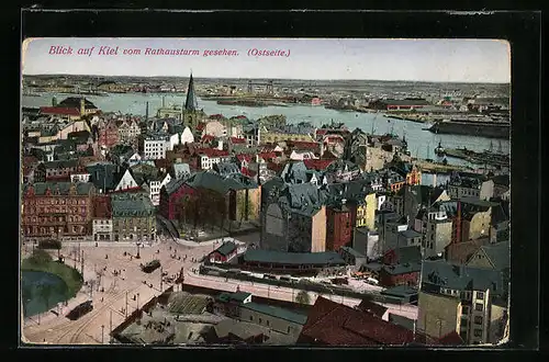 AK Kiel, Blick vom Rathausturm auf Stadt mit Strassenbahn