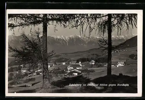 AK Schönberg im Stubaital, Ortsansicht gegen Nordkette