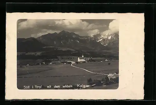 AK Söll, Totalansicht mit dem wilden Kaiser