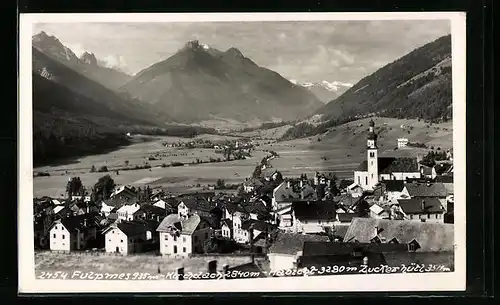 AK Fulpmes, Ortsansicht mit Kirchdach und Zuckerhütl