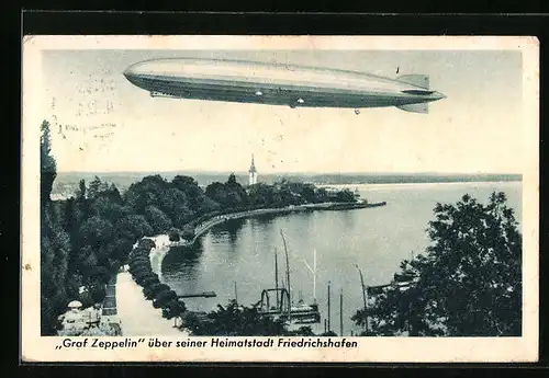 AK Friedrichshafen, Luftschiff LZ127 Graf Zeppelin über seiner Heimatstadt