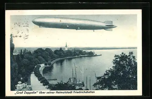 AK Friedrichshafen, Luftschiff LZ127 Graf Zeppelin über seiner Heimatstadt