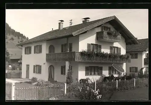 Foto-AK Wallgau, Gasthaus Landhaus Enzian