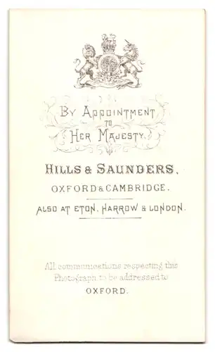 Fotografie Hills & Saunders, Oxford, Gutbürgerlicher Herr mit Koteletten im Anzug