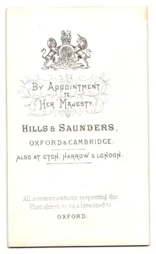 Fotografie Hills & Saunders, Oxford, Gutbürgerlicher Herr mit Schauzbart im Anzug
