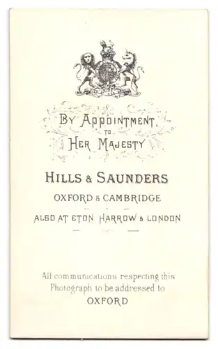 Fotografie Hills & Saunders, Oxford, Gutbürgerlicher Herr mit Schnauzbart