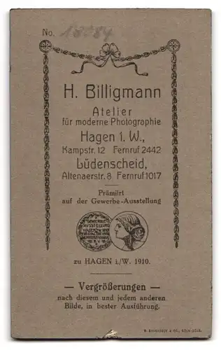 Fotografie H. Billigmann, Hagen i. W., Kampstr. 12, Eleganter Herr mit Schnauzbart