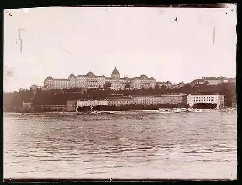 Fotografie Brück & Sohn Meissen, Ansicht Budapest, Raddampfer Zoltan vor der Königlichen Burg