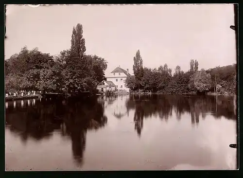 Fotografie Brück & Sohn Meissen, Ansicht Tschachwitz, Blick über die Teichanlagen zum Kurhaus