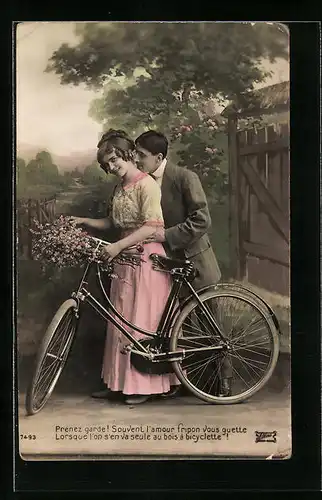 AK Prenez garde! Souvent l`Amour fripon vous guette, Dame mit Fahrrad und Charmeur