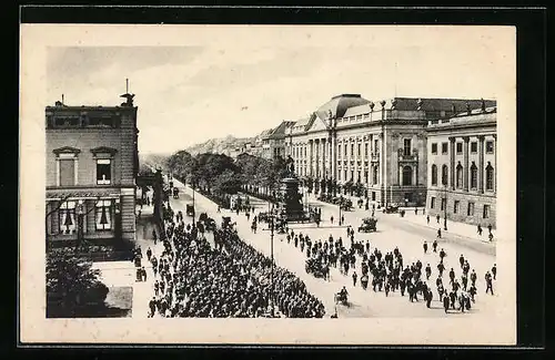 AK Berlin, Unter den Linden, Aufziehen der Schlosswache