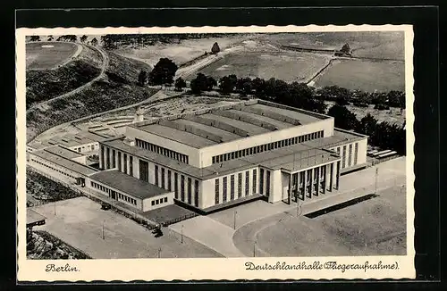 AK Berlin, Fliegeraufnahme der Deutschlandhalle