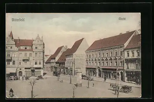 AK Bitterfeld, Markt, Litfassäule