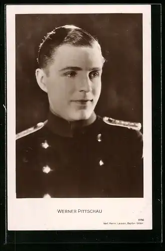 AK Schauspieler Werner Pittschau in Uniform