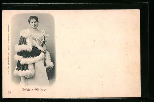 AK Schauspielerin Josefine Glöckner mit pelzigem Umhang