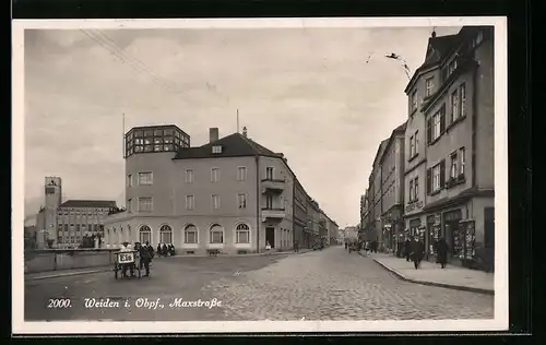 AK Weiden i. Obpf., Eismann in der Maxstrasse