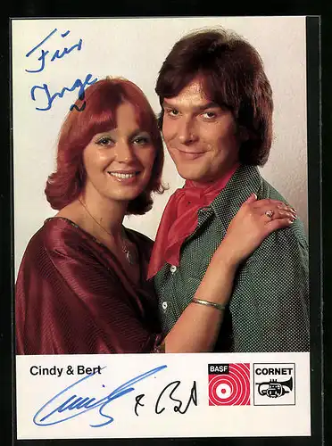 AK Musiker Cindy & Bert lächeln in die Kamera, Autograph