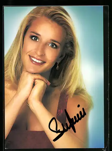AK Musikerin Stefanie Hertel mit blonden Haaren, Autograph