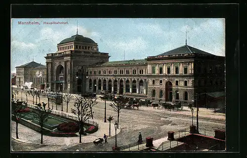 AK Mannheim, Strassenpartie mit Hauptbahnhof aus der Vogelschau