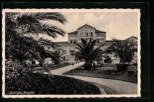 AK Göttingen, Bahnhof mit Grünanlage