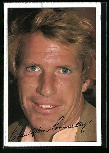 AK Schauspieler Christopher Connelly mit Blick in die Kamera