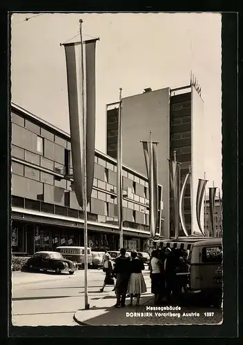 AK Dornbirn, Messegebäude, parkende Autos