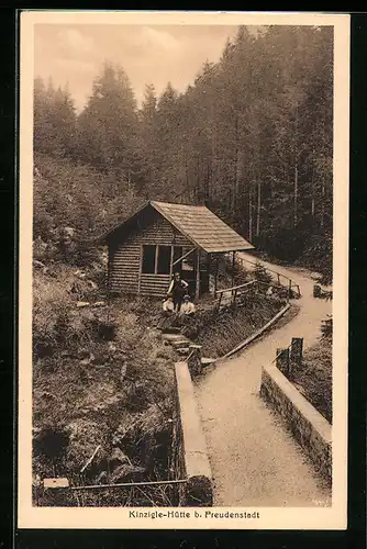 AK Freudenstadt, Kinzigle-Hütte mit Besuchern