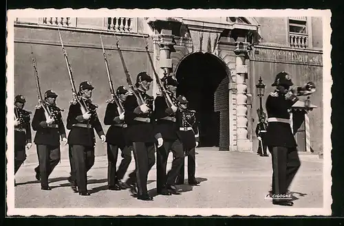 AK Monaco, Les Carabiniers de S.A.S. le Prince de Monaco