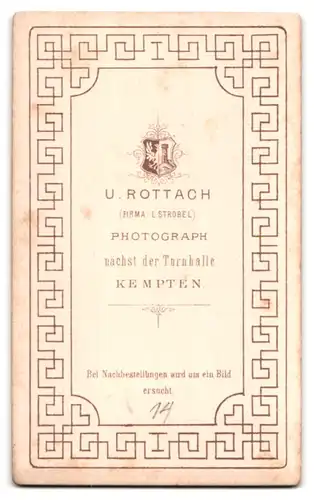 Fotografie U. Rottach, Kempten, Gutbürgerliche Dame mit Hochsteckfrisur