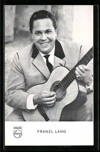 AK Musiker Franzl Lang mit Gitarre, Autograph