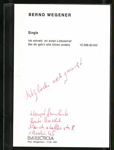 AK Musiker Bernd Wegener im Pullover mit V-Ausschnitt, Autograph