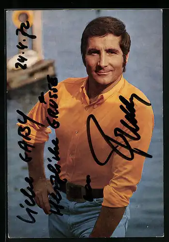 AK Musiker Freddy im orangefarbenen Hemd, Autograph