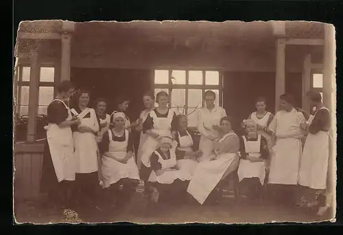 Foto-AK Krankenschwestern, Gruppenfoto