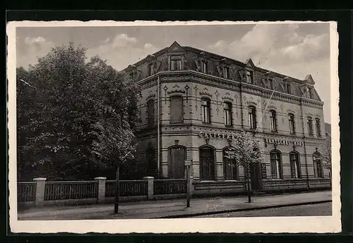 AK Wolfen, Gaststätte Deutsches Haus mit Strasse